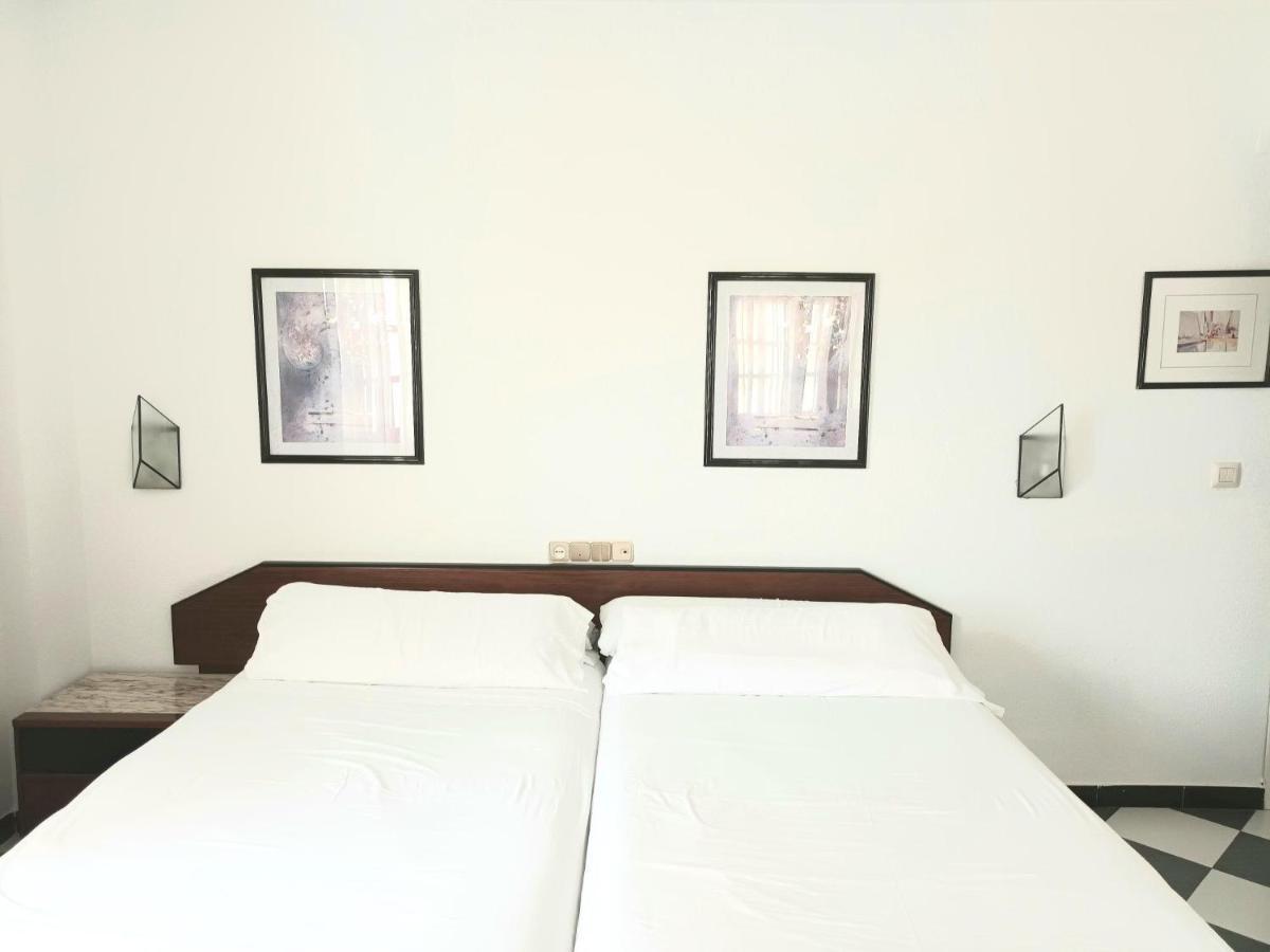 Hotel Las Yucas Atarfe Kültér fotó