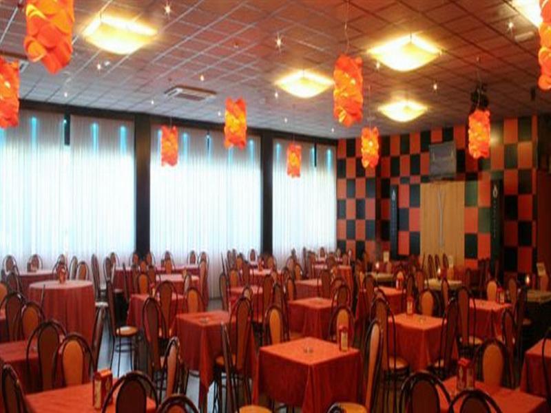 Hotel Las Yucas Atarfe Kültér fotó