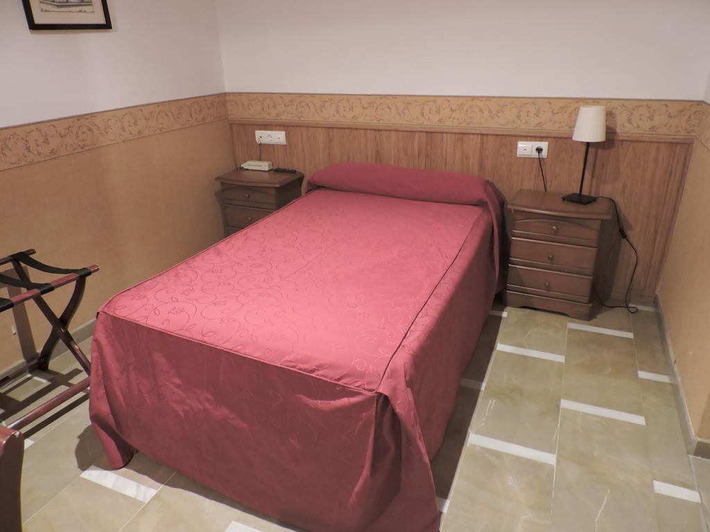 Hotel Las Yucas Atarfe Kültér fotó