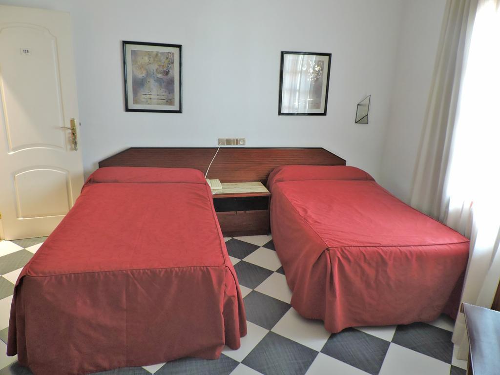 Hotel Las Yucas Atarfe Kültér fotó