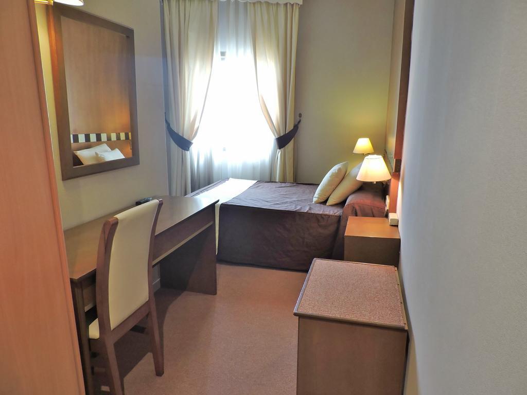 Hotel Las Yucas Atarfe Kültér fotó