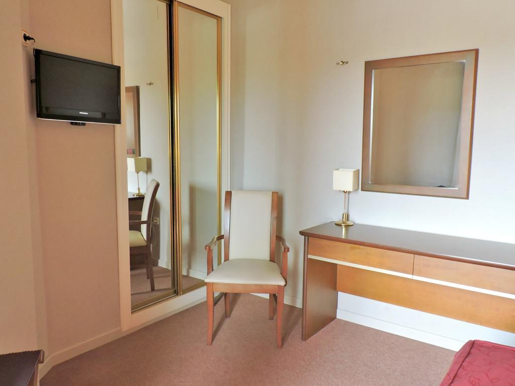 Hotel Las Yucas Atarfe Kültér fotó