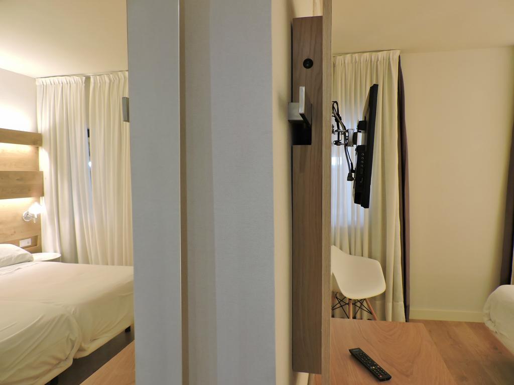 Hotel Las Yucas Atarfe Kültér fotó